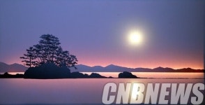 박진원, 빛의 변주 통해 절대적 진리를 구현하다