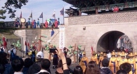 [부산경남]진주성 수성중군영 교대의식 행사 개최