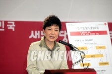 '지지율 하락' 박근혜, 민생정책으로 추석민심 잡을까