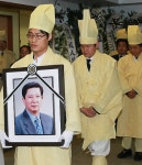 김흥기발인, 추모속에 납골당 안치..