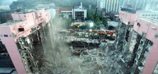 제2의 삼풍백화점 괴담, 부실 시공된 백화점 있다..듣기만 해도 아는 곳?