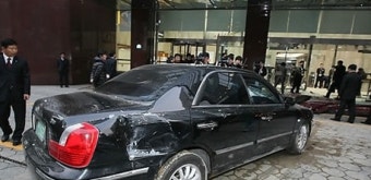 승용차 인도 돌진으로 3명 숨지고 4명 크게 다쳐..원인은?