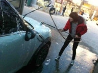 카라 강지영, 애마 BMW미니 손세차 졸업하자마자 4천만원짜리 헐