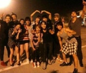 려욱 휴게소 생일파티 슈주, f(x)멤버들 여기 다 모였네~?