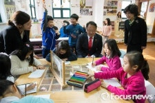 유일호 경제부총리, 누리과정 관련 유치원 현장 방문