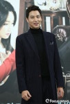 포즈 취하는 송종호