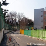 대구 동산초교 앞 사고 유발 전신주 3개 뽑았다