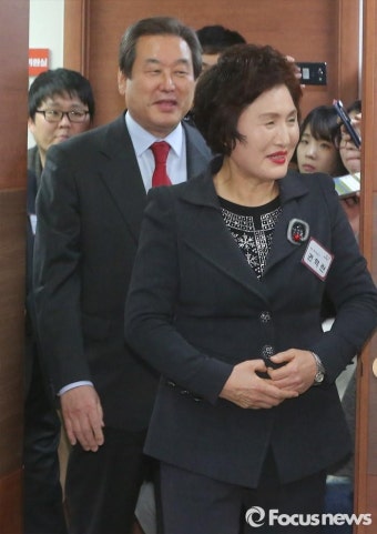 [포커스포토] 공천 면접 받는 김무성 대표