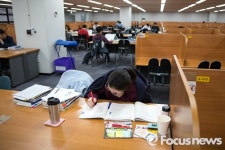 [포커스포토] 도서관은 나의  힘 !