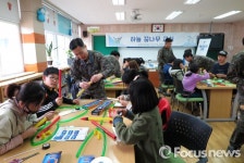 진주 미천초교생, 하늘로 쏘아올린 푸른 꿈·순백의 동심
