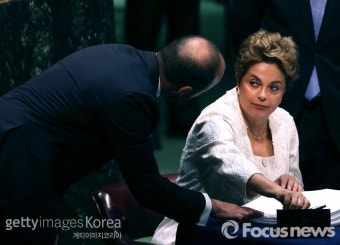 브라질 '호세프 대통령 직무정지'…탄핵심판 개시