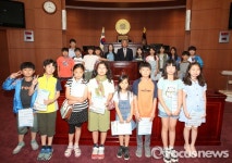 화성시의회, 정남초등학교 의회체험교실 견학