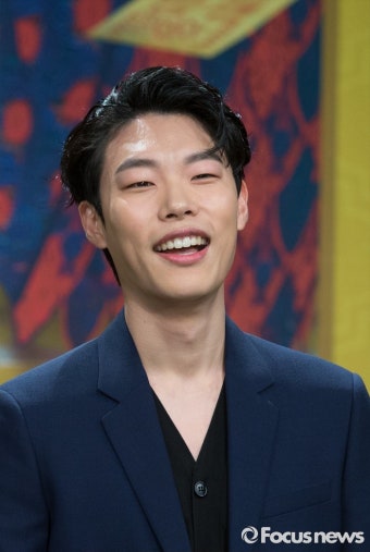 [포커스포토] [K-포토] 배우 류준열의 미소