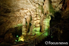 스릴로 더위 날리세요 …정선 화암동굴 야간공포체험