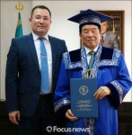 광덕중·고 신흥수 이사장, 카자흐서 명예 교육학박사 취득