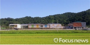 거창덕유중학교, 9월1일 신축 건물 입교
