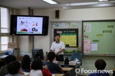 양산소방서, 불조심 어린이 마당 참가 학교 지도