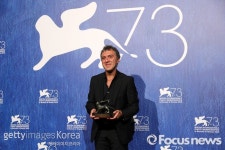 [포토] Award Winners Photocall - 73rd Venice Film Festival