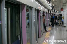 [포토] 사망 사고 발생한 지하철5호선 김포공항역, 열차는 정상 운행