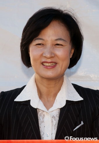[포토] 미소 짓는 추미애