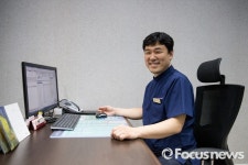 [포토] 압구정제이엘의원 정진상 원장, 피부 고민 해결해드립니다