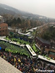[포토] [11.26 5차 촛불집회] 청운동 주민센터 앞, 경찰과 대치하는 시민들