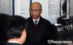[포토] 엘리베이터 탑승한 문형표 전 장관