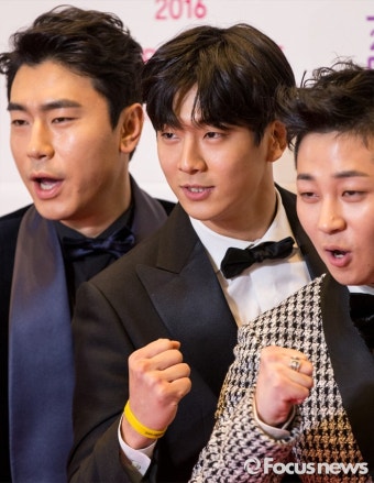 [포토] 2016 MBC 연예대상, 세월호 추모하는 개념돌 조타