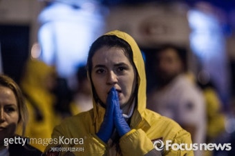 [화보] 새해 첫날 터키 이스탄불 클럽 총격 테러...35명 사망 · 40명 부상