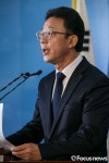 [포토] 홍철호, 염치아는 정치 위해 바른정당으로