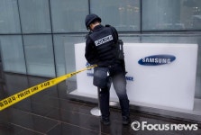 [포토] 폭발물 의심 신고로 통제된 삼성전자 서초사옥