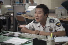 성동일, 노상방뇨 변태죄(?)로 끌려와