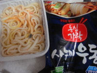 곰팡이 우동·유충 새우깡 잇따라 발견, 농심 대책없나