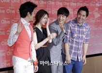 [스타포토] 올리브 채널 런칭쇼에서 무슨일이?