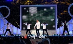 [스타포토] 김태우의 등장