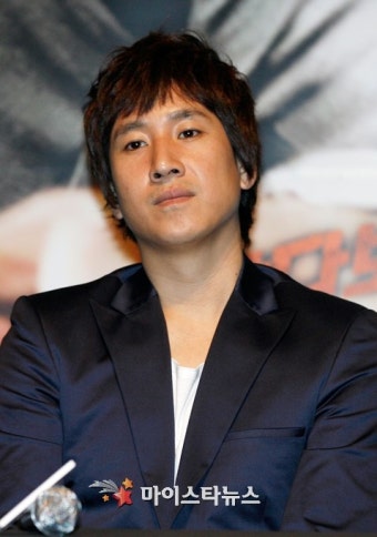 [스타포토] ‘체포왕’ 이선균, '무표정 속 온화함'