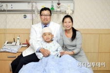 화순전남대병원, 송과체 뇌종양 고생하던 베트남 어린이 치료