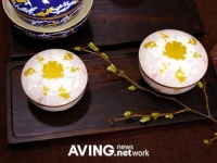 한국도자기, 앙드레김 디자인 담은 예단용 칠첩반상기 출시