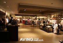 패션브랜드 자라(Zara), 한국 1호 매장 오픈
