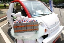 세방전지, 전기차용 니켈수소전지 첫 공개