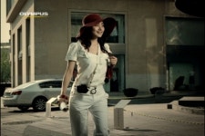 올림푸스한국, 이색적인 일반인 기용 CF 선보여