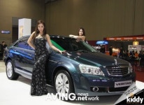 [2009 서울모터쇼]지엠대우, 대형 세단 베리타스 공개