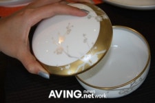 한국도자기, 여신과 매화꽃 만난 구첩반상기 출시