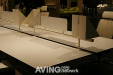 [ORGATEC 2010으로 보는 사무가구 시리즈] ② 뉴러스, 화이트 컬러 사무가구 소개