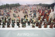 김생화 작가, 도예로 표현하는 다양한 삶의 표정들