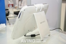 (주)에스비엔(SBN) | [CES2011] 에스비엔테크, 올인원 임베디드 비디오폰 'M패드' 선보여