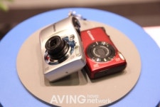 [CP+ 2011] 캐논, 슬림한 디자인의 파워샷 A2200, 파워샷 A1200 공개