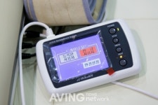 퓨런메디칼, 가정용 요실금 치료기 HnJ-500 선보여