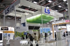 [그린에너지엑스포 현장] LS산전, 태양광 스트링 인버터 LSPV 10-20kW 전시
