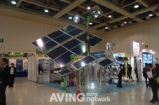 [그린에너지엑스포 현장] 위스코하이텍, 태양 추적센서, 태양광 발전시스템 모듈 전시